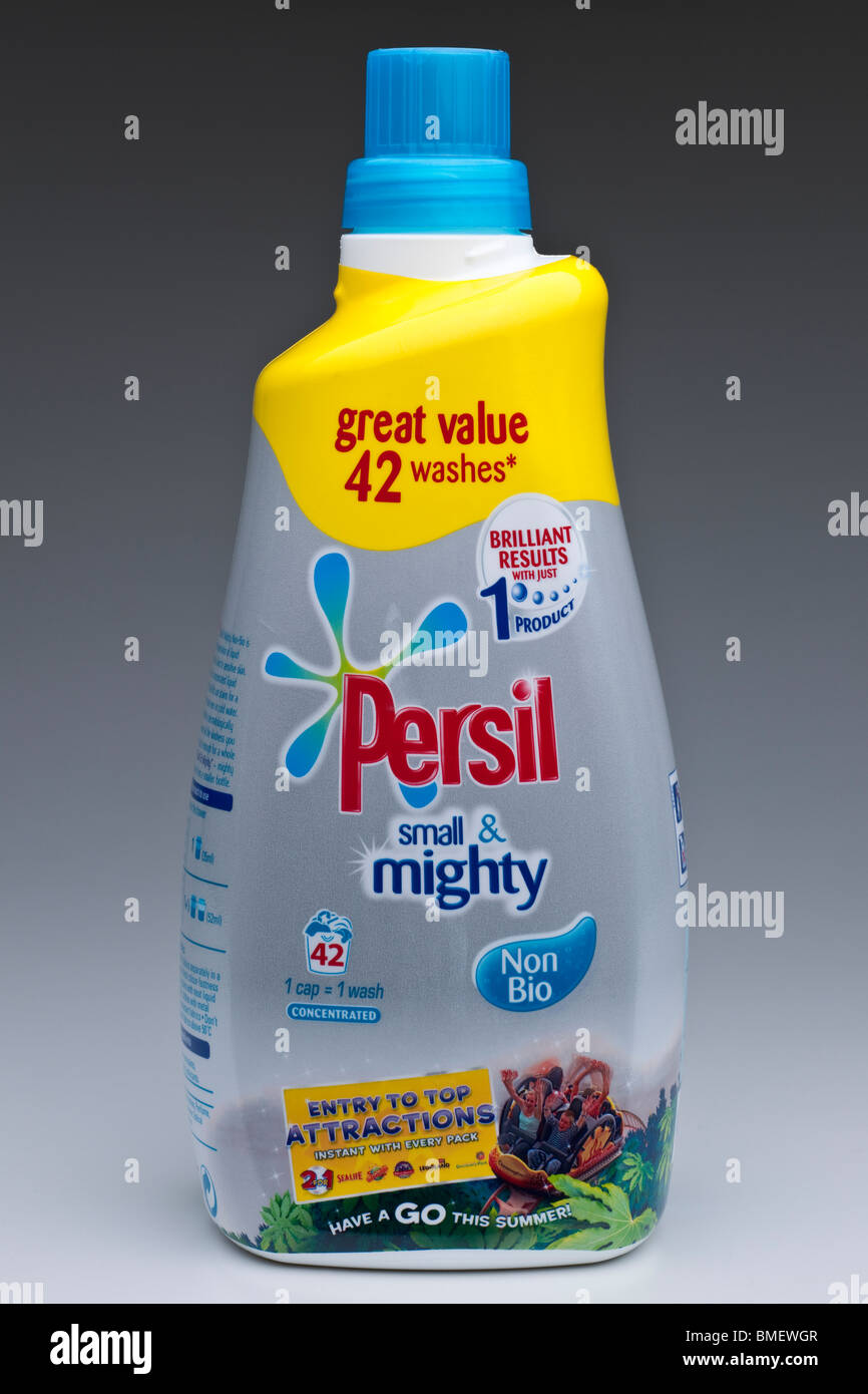1470-ml-Flasche von Persil konzentrierte sich klein und mächtigen flüssiges Waschmittel Stockfoto
