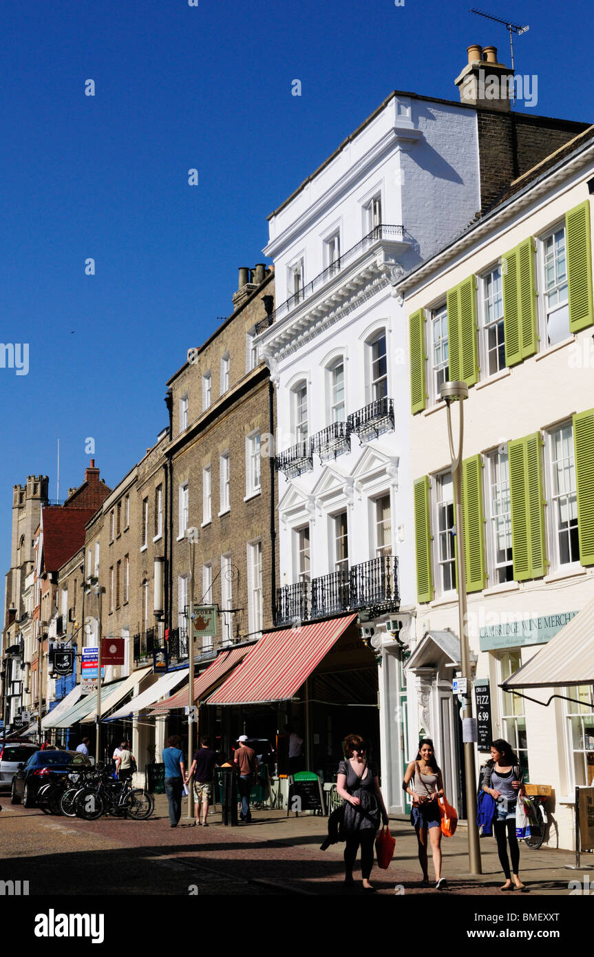 Geschäfte entlang des Königs-Parade, Cambridge, England, UK Stockfoto