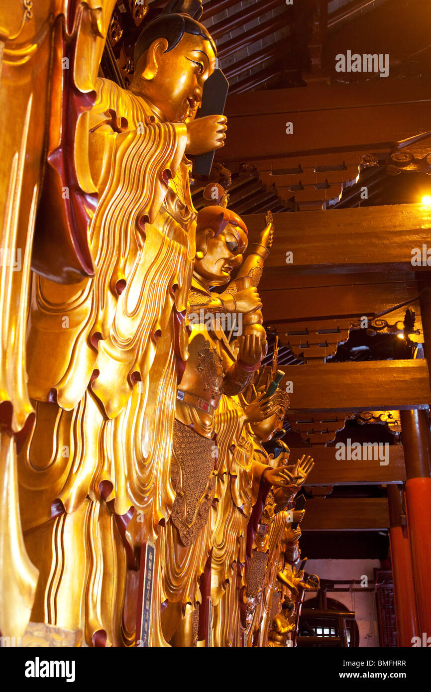 Gold vergoldete Buddha Statuen, Schatz Halle des großen Helden, Jade Buddha Tempel, Shanghai, China Stockfoto