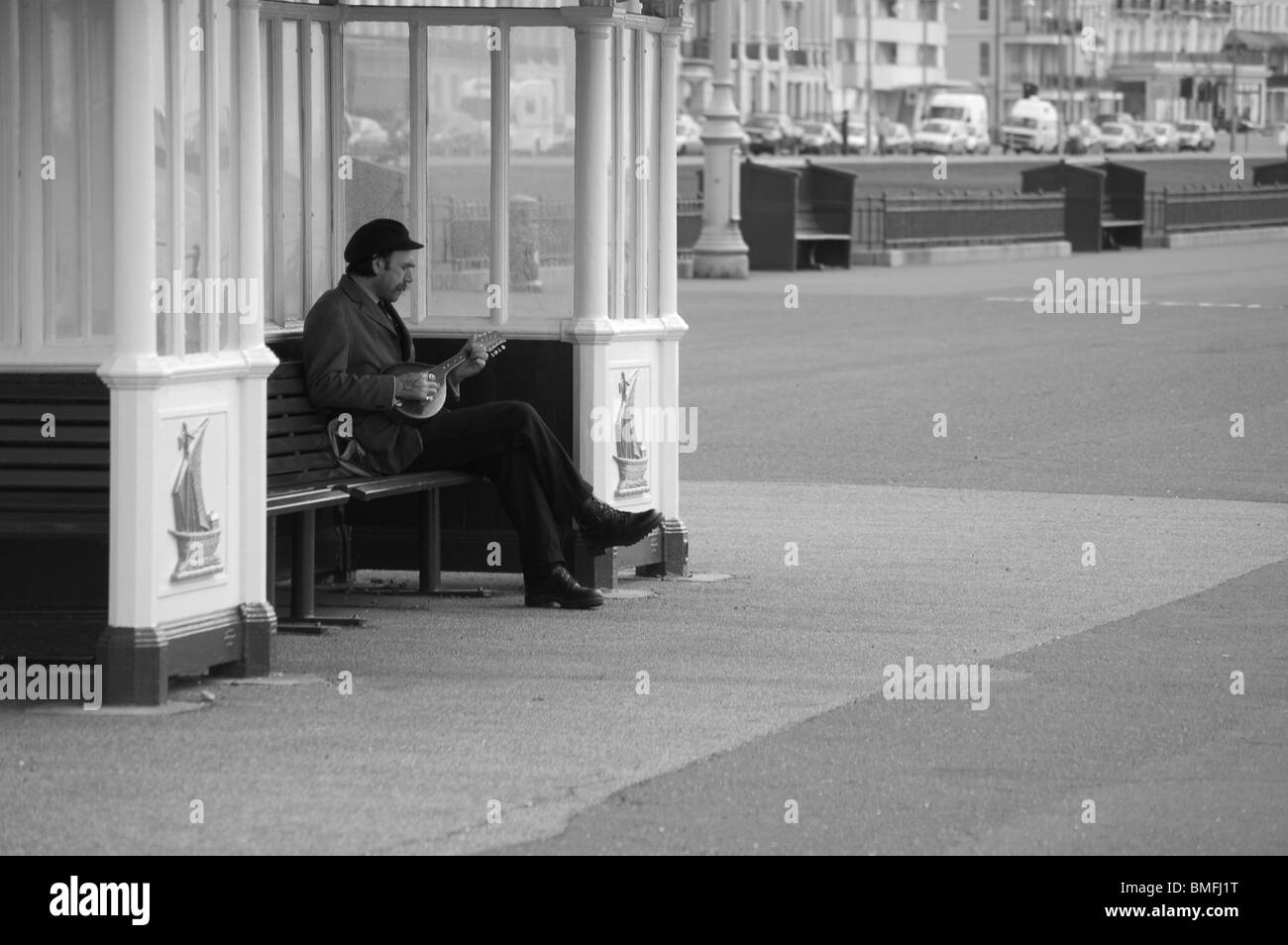 Musiker am Meer, Brighton, Großbritannien Stockfoto