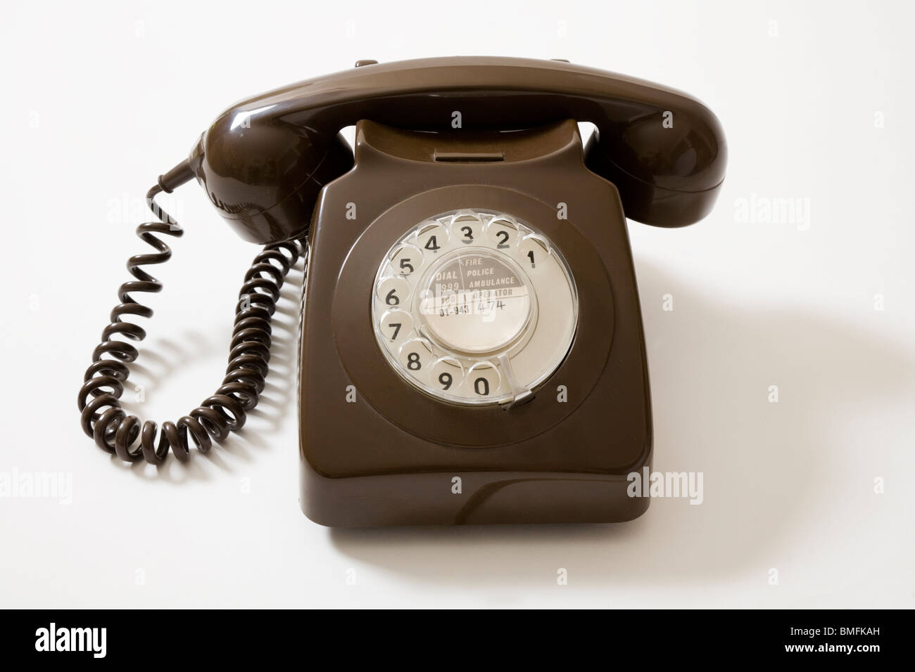 GPO / Post Büro inländische Wohn-Telefon ab etwa 1970 mit Zifferblatt. (Telefonnummer auf dem Zifferblatt hat eine Ziffer gelöscht hatte) Stockfoto