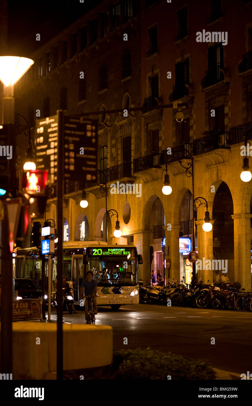 Abend in den Straßen von Palma de Mallorca auf Mallorca in Spanien Stockfoto