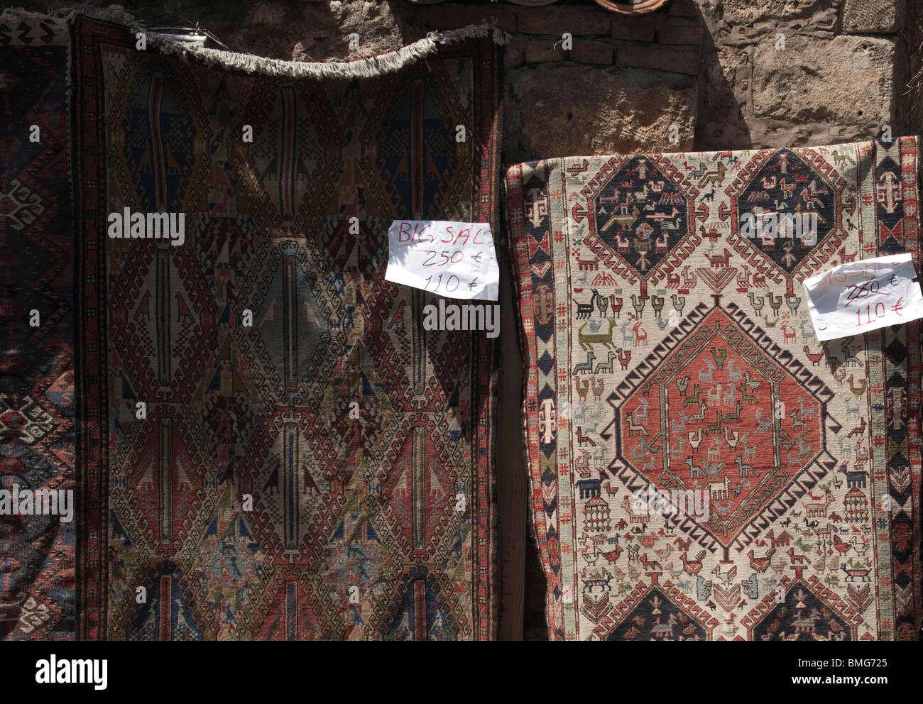 Carpet Sale Stockfotos Carpet Sale Bilder Alamy