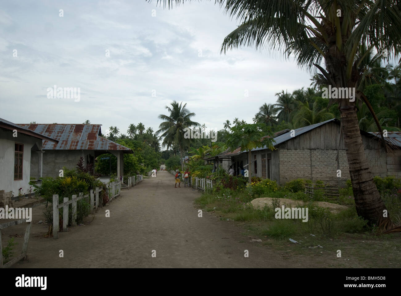 Dorf-Szene auf Kai Kecil, Molukken, Indonesien Stockfoto