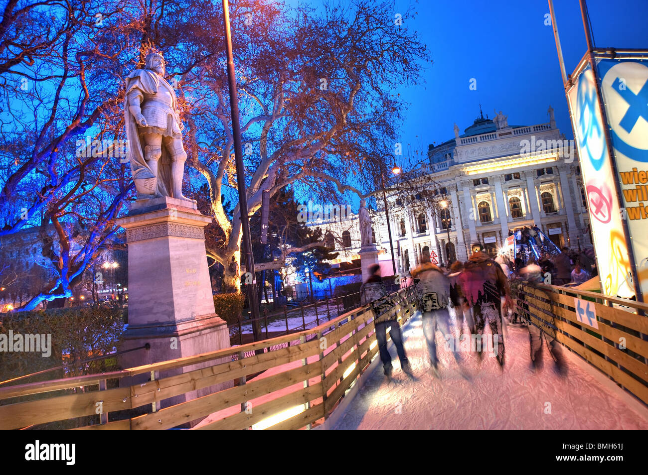 Wien, Rathausplatz Eistraum - Wien, Rathausplatz - Eistraum Stockfoto