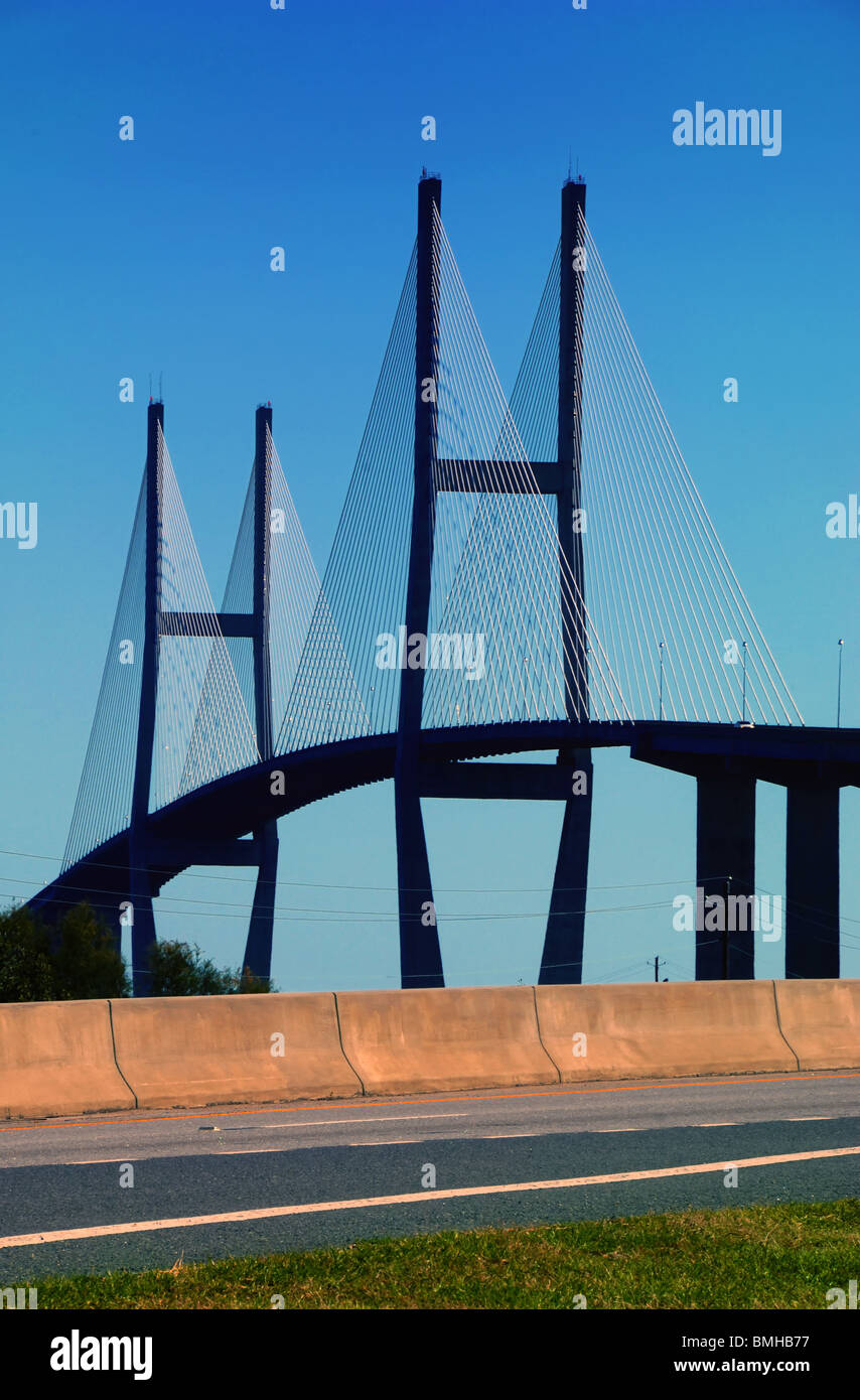 Sidney Lanier Bridge ist ein Kabel-gebliebene Brücke South Brunswick River in Brunswick, Georgia, Vereinigte Staaten Stockfoto