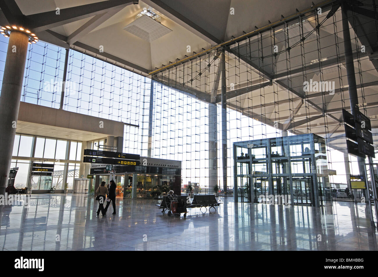 Terminal 3, Flughafen Malaga, Malaga, Costa Del Sol, Provinz Malaga, Andalusien, Südspanien, Westeuropa. Stockfoto