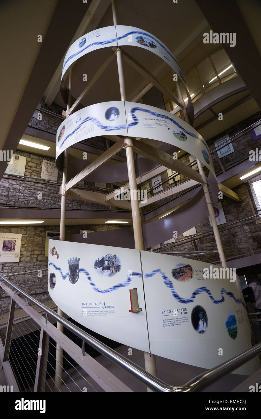 New Lanark - Robert Owen utopische Industriedorf in Schottland. Besucher Auslegung Signage und Ausstellung. Stockfoto