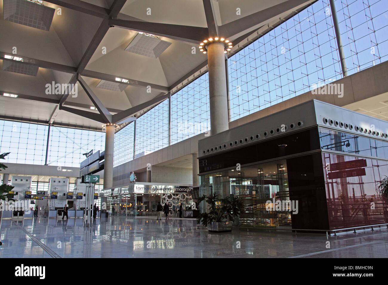 Terminal 3, Flughafen Malaga, Malaga, Costa Del Sol, Provinz Malaga, Andalusien, Südspanien, Westeuropa. Stockfoto