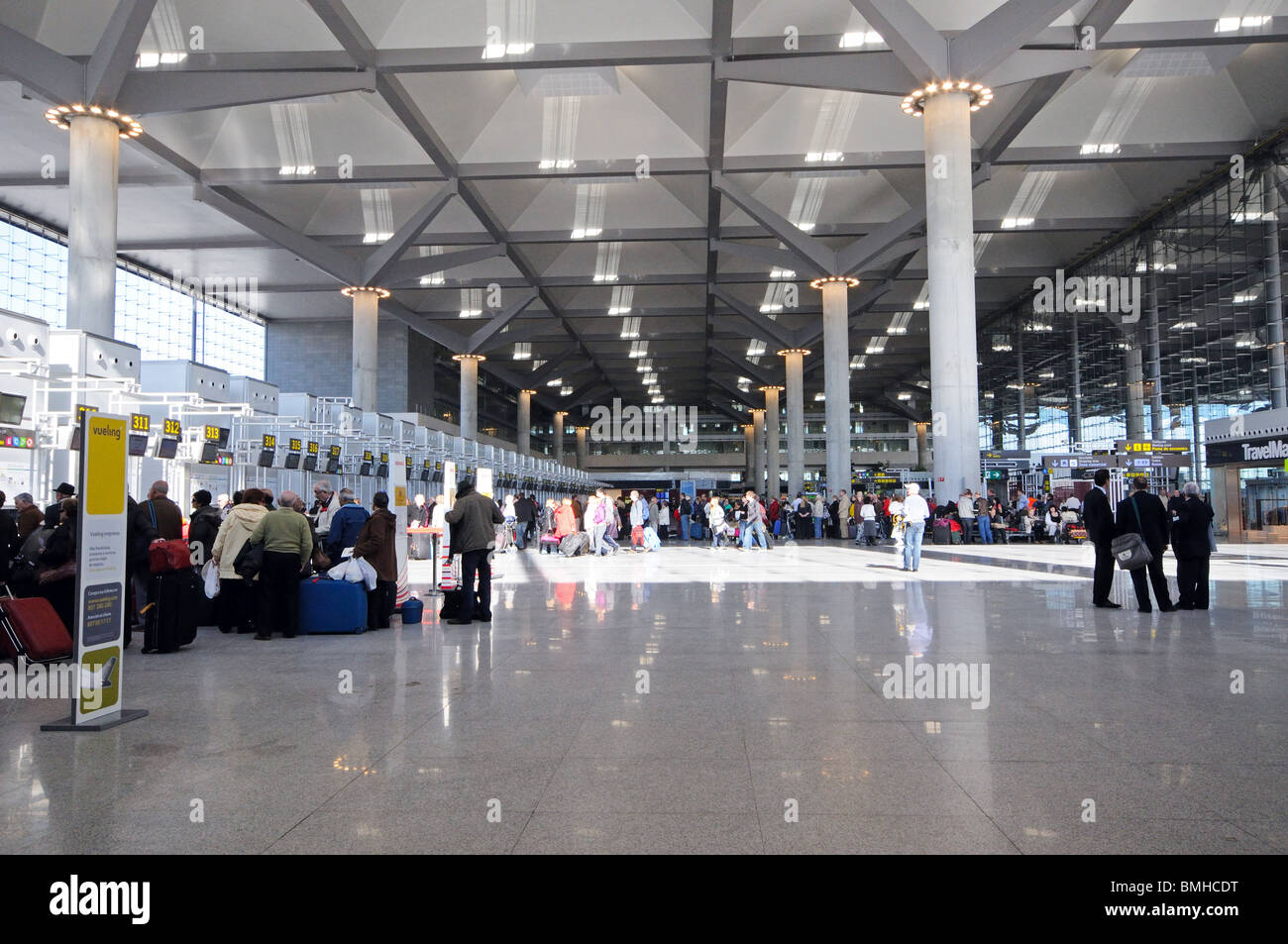 Terminal 3 Check-in Halle, Flughafen Malaga, Malaga, Costa Del Sol, Provinz Malaga, Andalusien, Südspanien, Westeuropa. Stockfoto