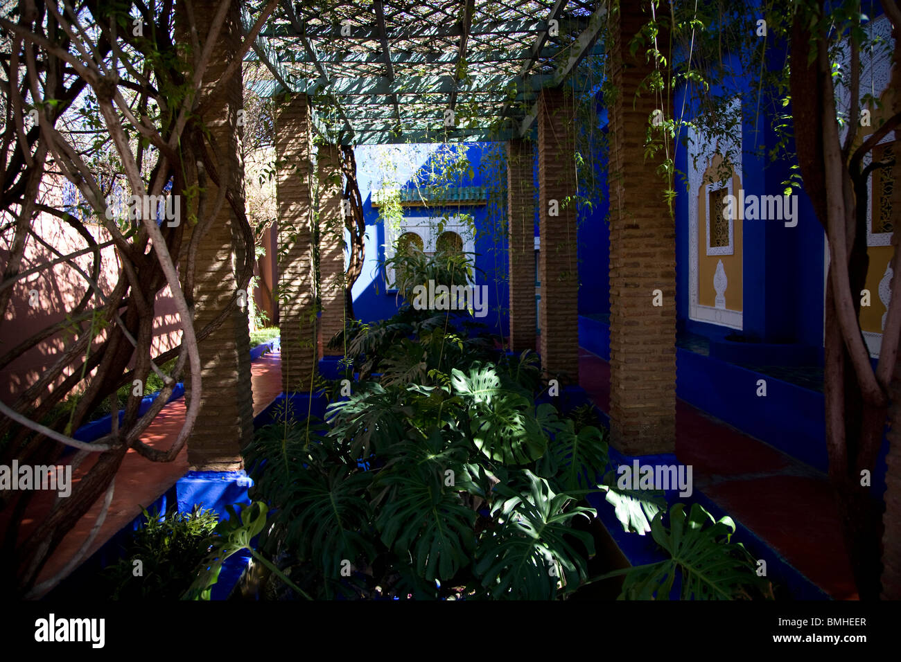 Modedesigner Yves Saint Laurent gehörte zuvor der Jardins Majorelle oder Majorelle Gärten in Marrakesch, Marokko. Stockfoto