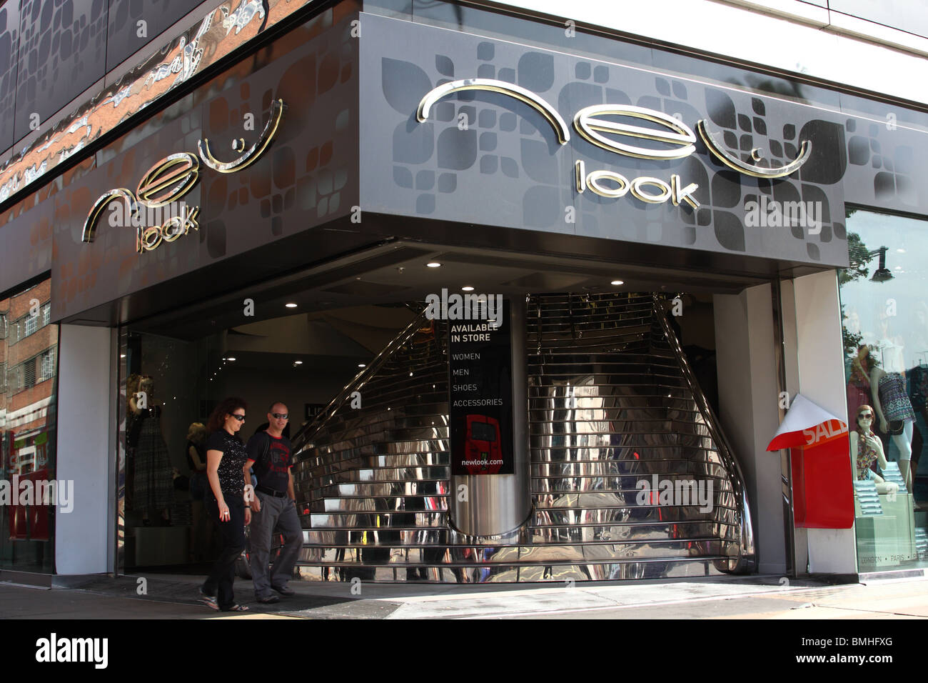 Ein New Look Store auf der Oxford Street, London, England, Vereinigtes Königreich Stockfoto