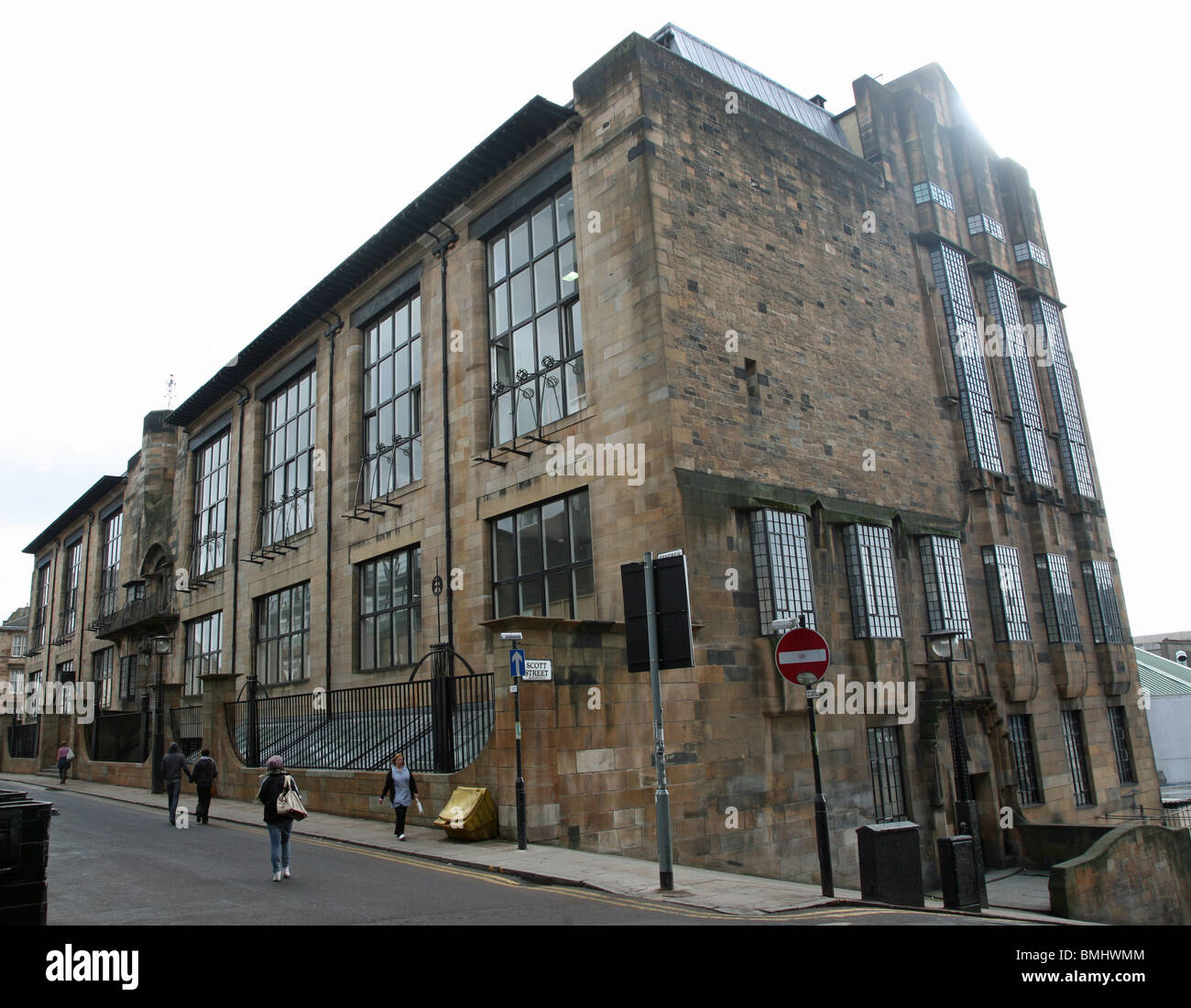 Foto genommen, bevor die Feuer des Charles Rennie Mackintosh Glasgow School of Art, Glasgow, Schottland, Großbritannien Stockfoto