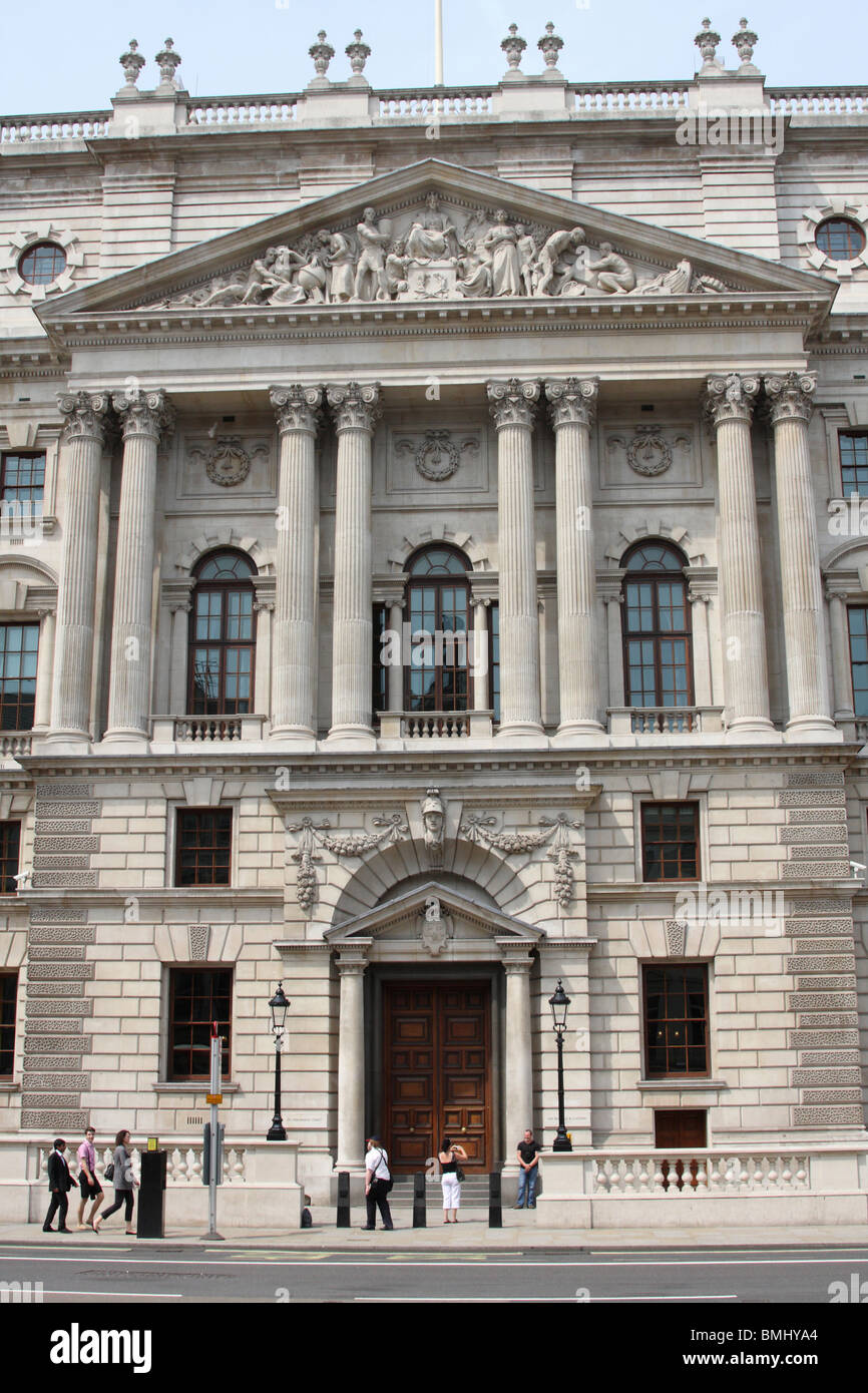 H M Treasury auf Whitehall, Westminster, London, England, Vereinigtes Königreich Stockfoto