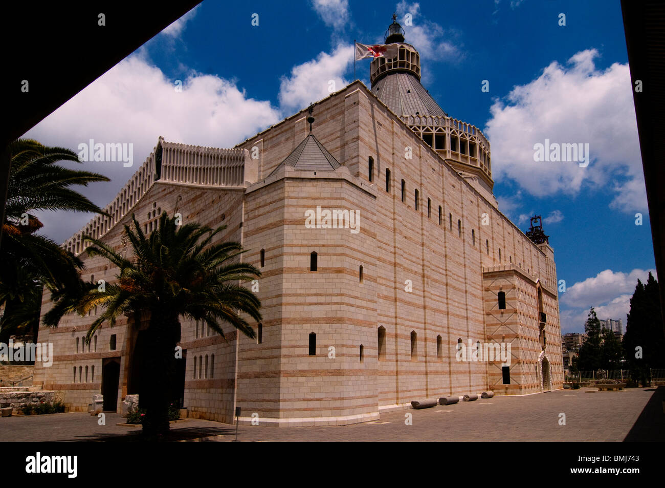 Außenseite der Kirche der Mariä Verkündigung oder die Basilika der Verkündigung in der Stadt Nazareth in Galiläa Nordisrael Stockfoto