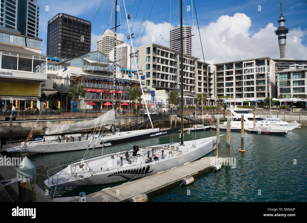 12-Meter-Klasse Amerikas Cup Segelboote in der Westhaven Bay Auckland, Neuseeland Stockfoto