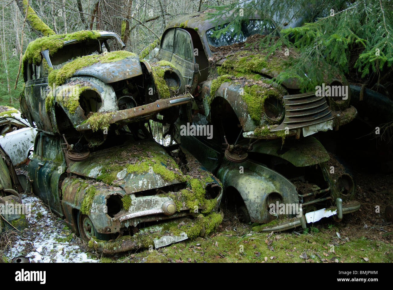Skandinavien, Schweden, Värmland, Blick auf verlassenen Auto Stockfoto