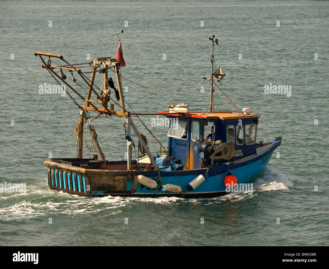 Kleines Fischerboot England UK Stockfoto