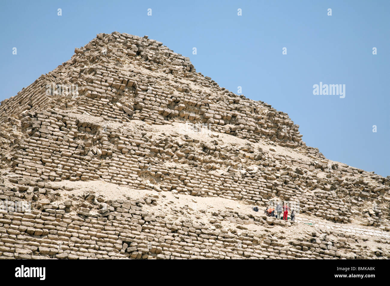 Restaurierungsarbeiten am Schritt Pyramide des Djoser in Sakkara, Ägypten, Stockfoto