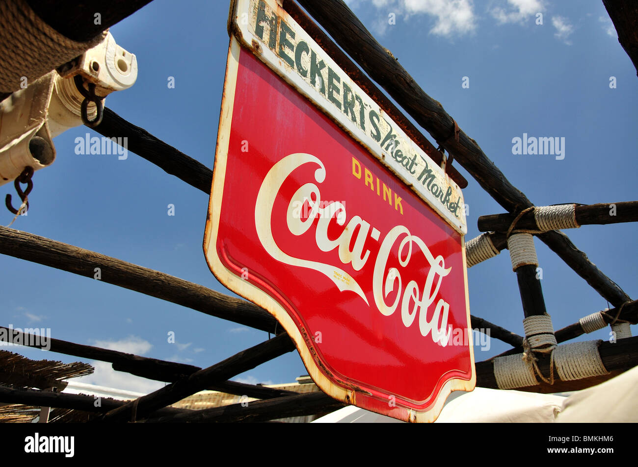 Alten Coca-Cola anmelden Strandbar, Platja de ses Salines, Ibiza, Balearen, Spanien Stockfoto