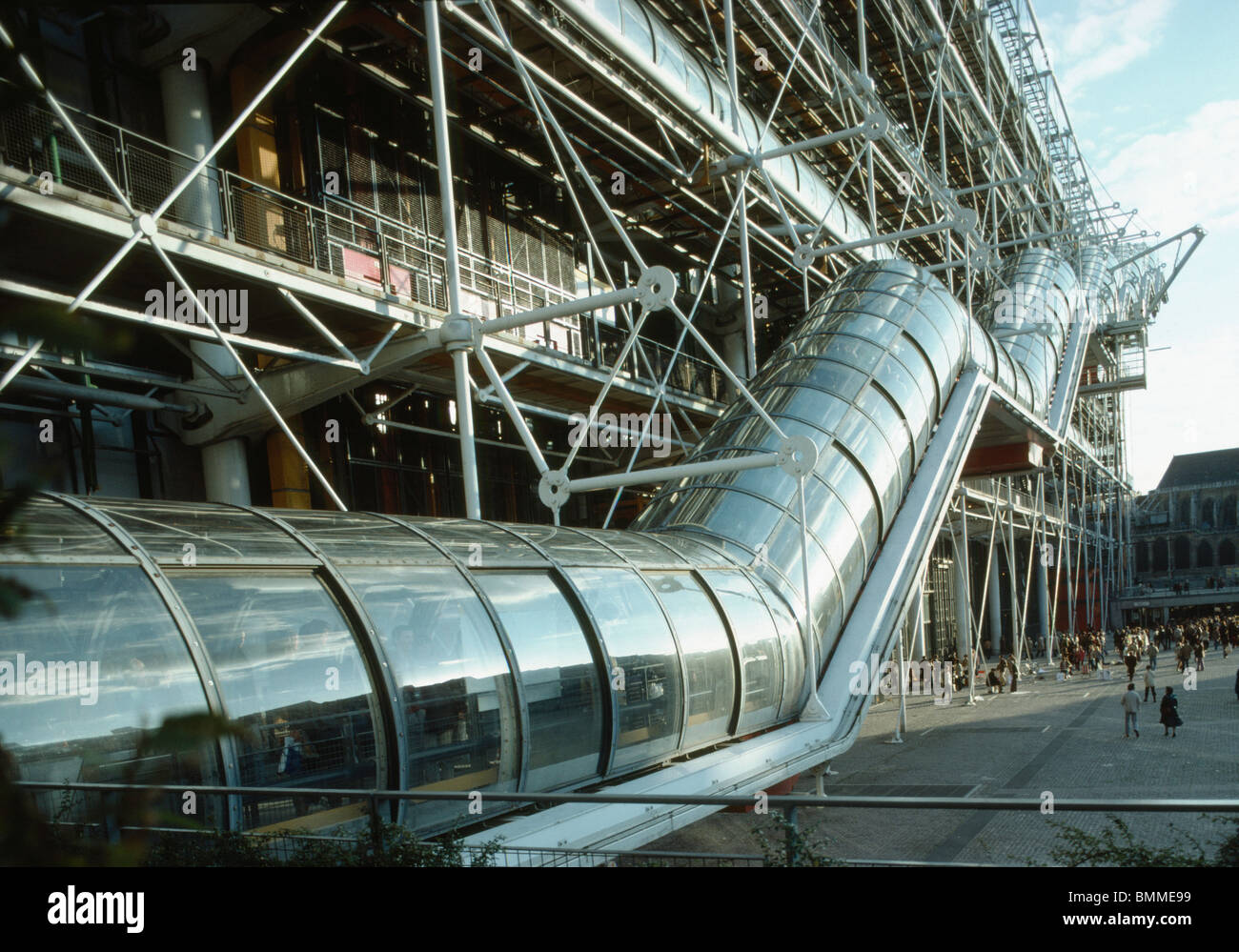 Centre Pompidou (Nationales Zentrum der Kunst & Kultur) am Beaubourg, Paris, Frankreich. Von Richard Rogers und Renzo Piano, 1971. Stockfoto