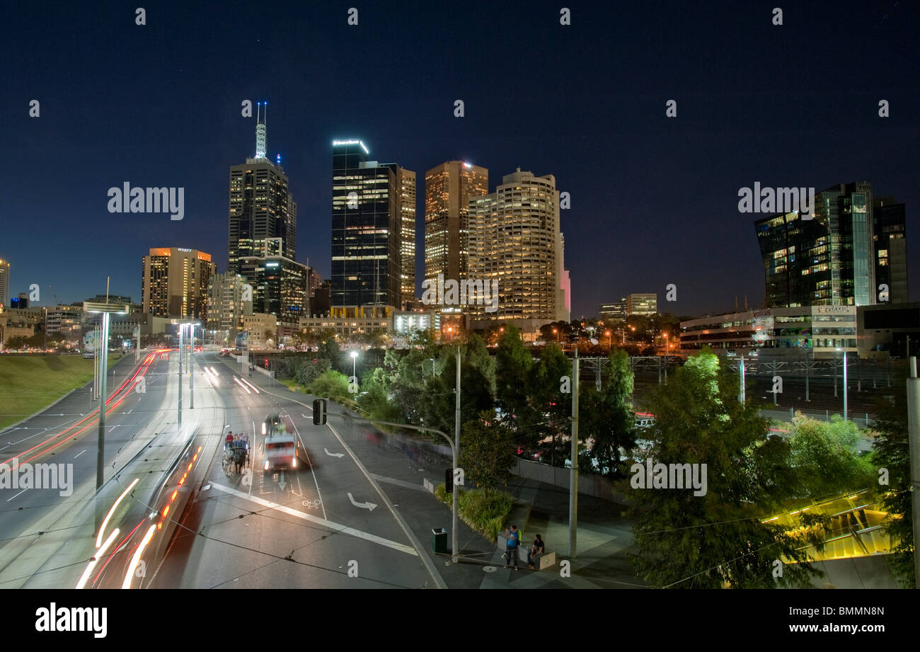 Melbourne Central Business District bei Nacht Stockfoto