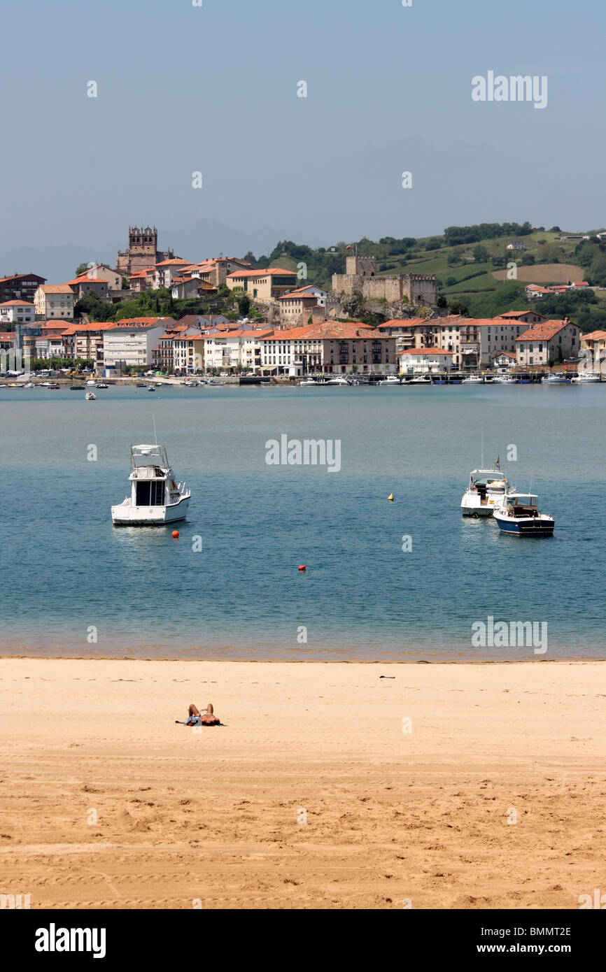 Blick über Playa el Tostadero, San Vicente De La Barquera, Parc Natural De La Oyambre, Rio San Vicente-Mündung, Kantabrien Stockfoto