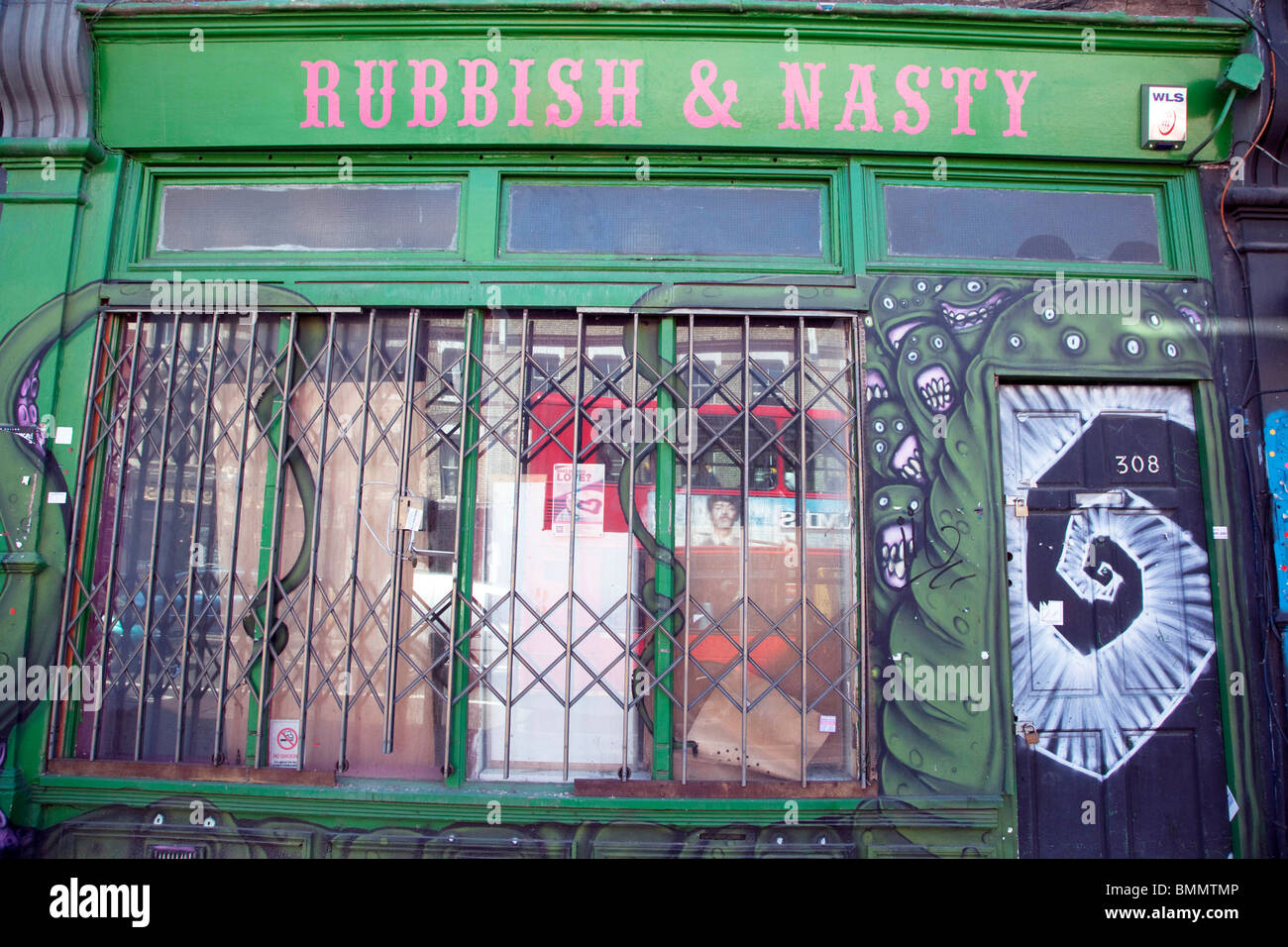Müll & Nasty Bar, New Cross, London Stockfoto