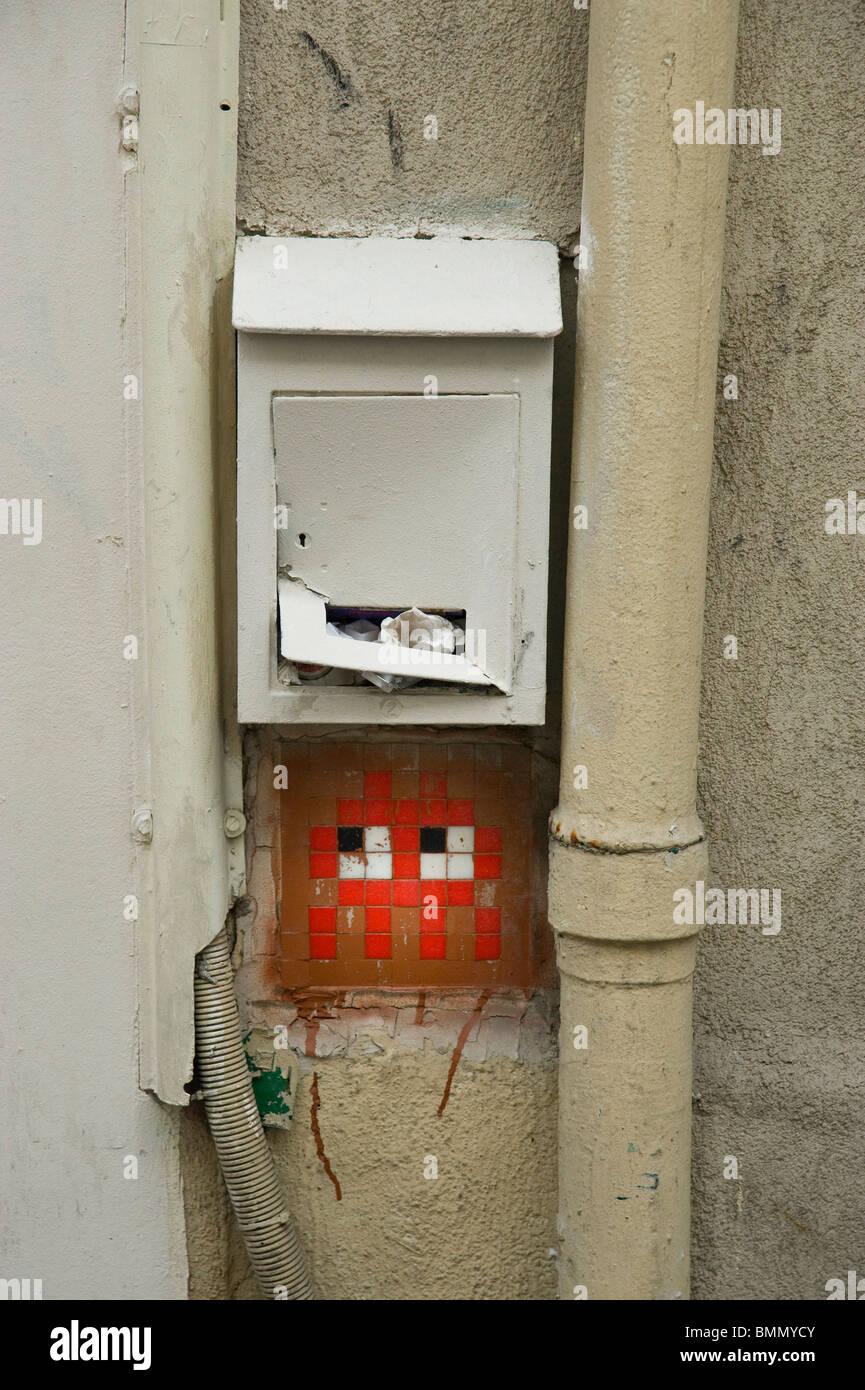 ParisStreet Kunst Invader Stockfoto