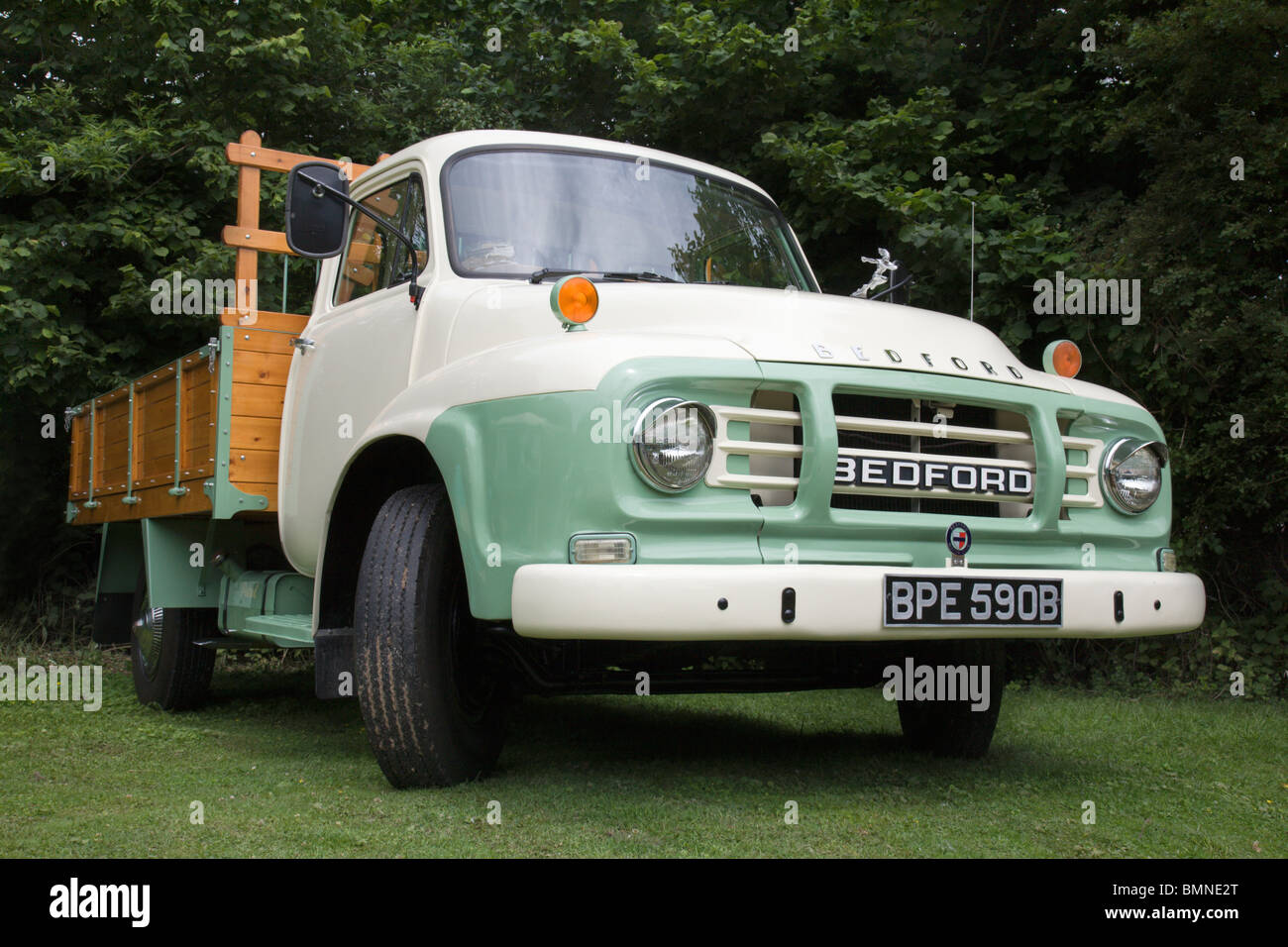 Bedford fahrzeug -Fotos und -Bildmaterial in hoher Auflösung – Alamy