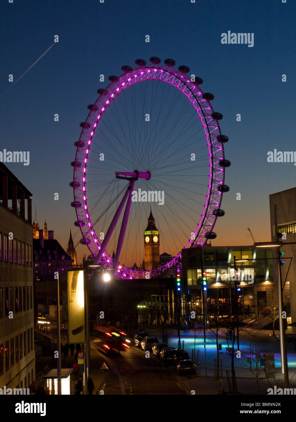 Europa, Großbritannien, England, London, Millennium Wheel, Dämmerung Stockfoto