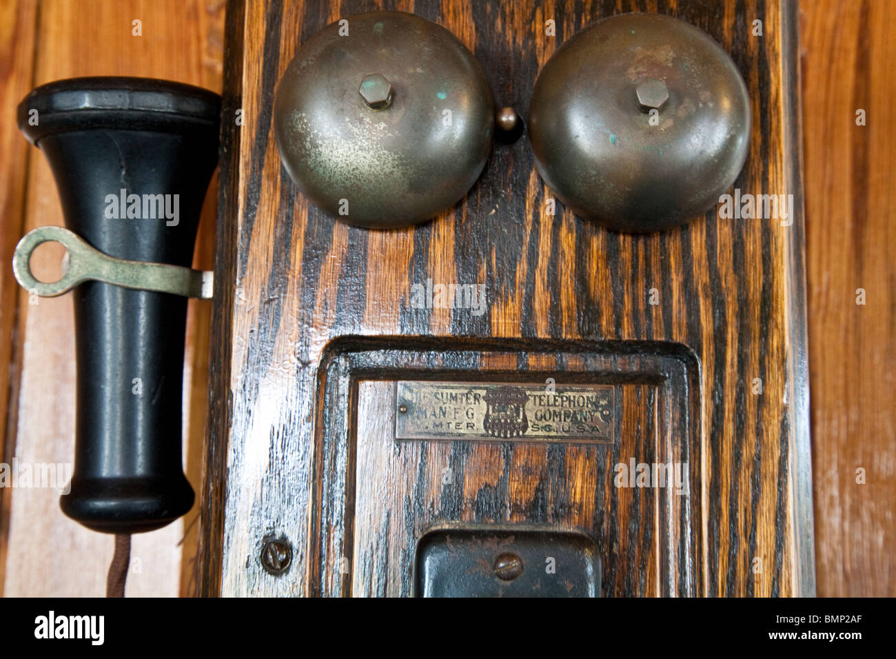 Antikes Telefon befindet sich in der Hüter-Hütte von Tybee Island Leuchtfeuer. Stockfoto