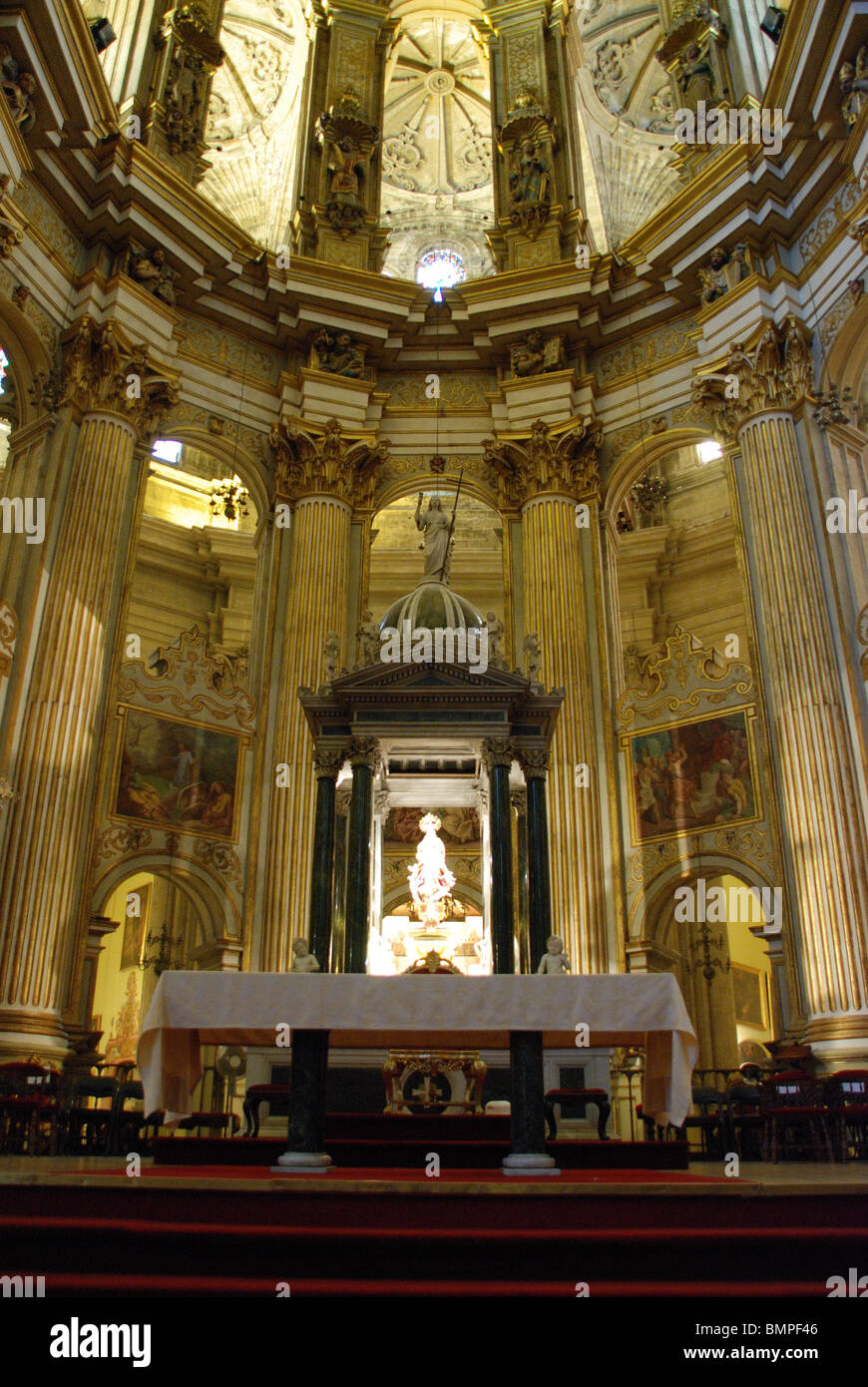 Innenansicht der Kathedrale (Catedral Manquita), Malaga, Costa Del Sol, Provinz Malaga, Andalusien, Südspanien, Westeuropa. Stockfoto