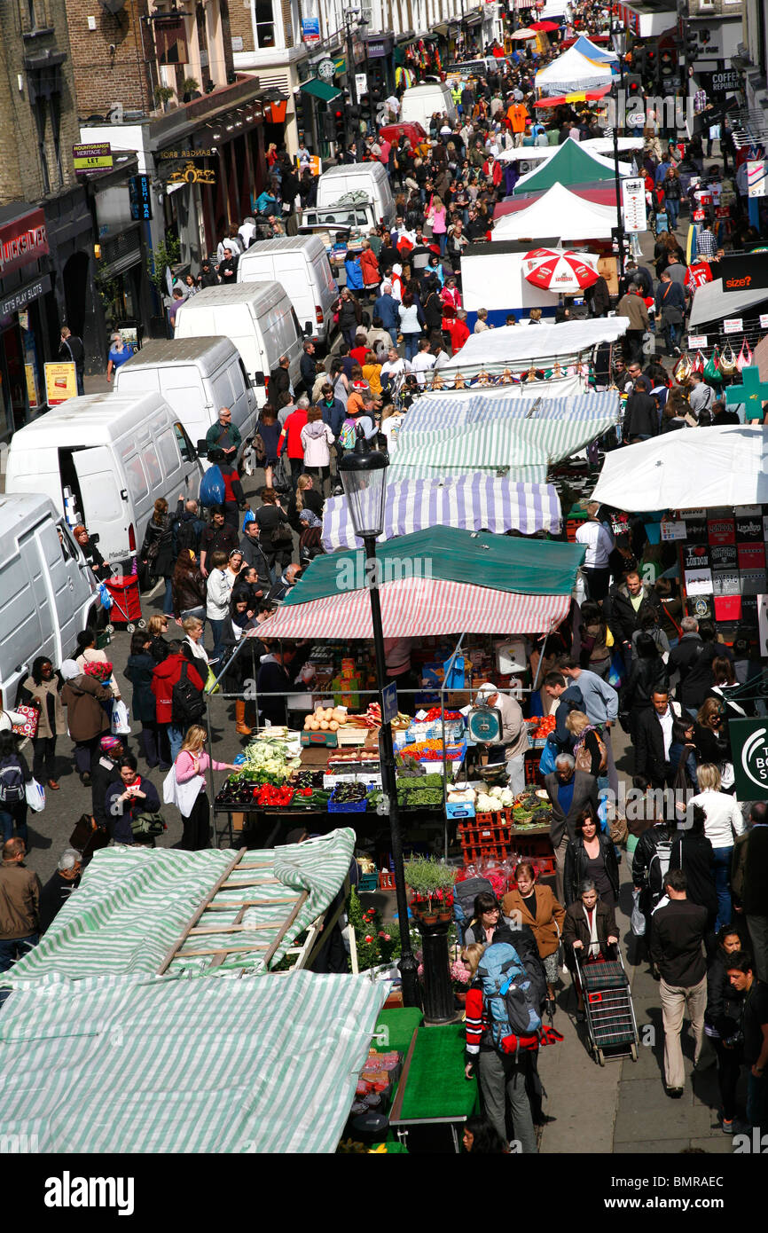 Portobello Road Market (Obst & Gemüse) auf der Portobello Road, Notting Hill, London, UK Stockfoto