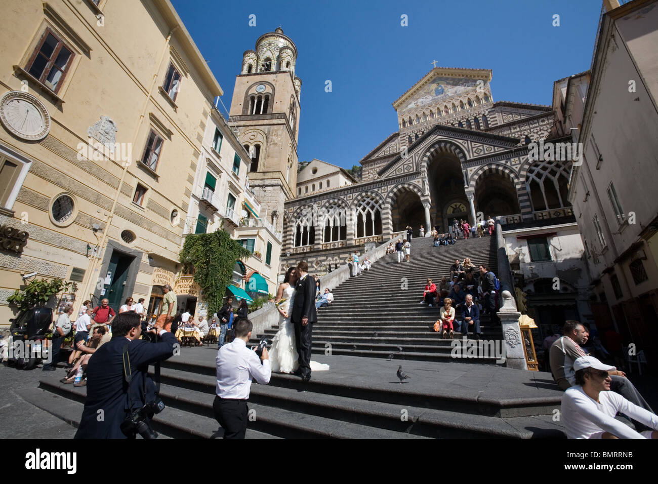 Eine Hochzeit in Il Duomo (Kathedrale) Amalfi, Italien Stockfoto