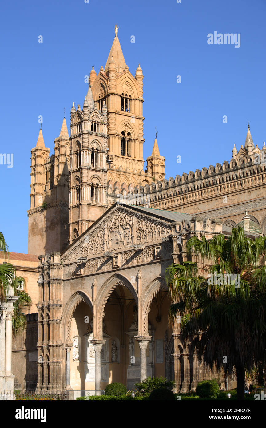 Kathedrale von Palermo und Portikus von Domenico und Antonello Gagini, Palermo, Sizilien Stockfoto