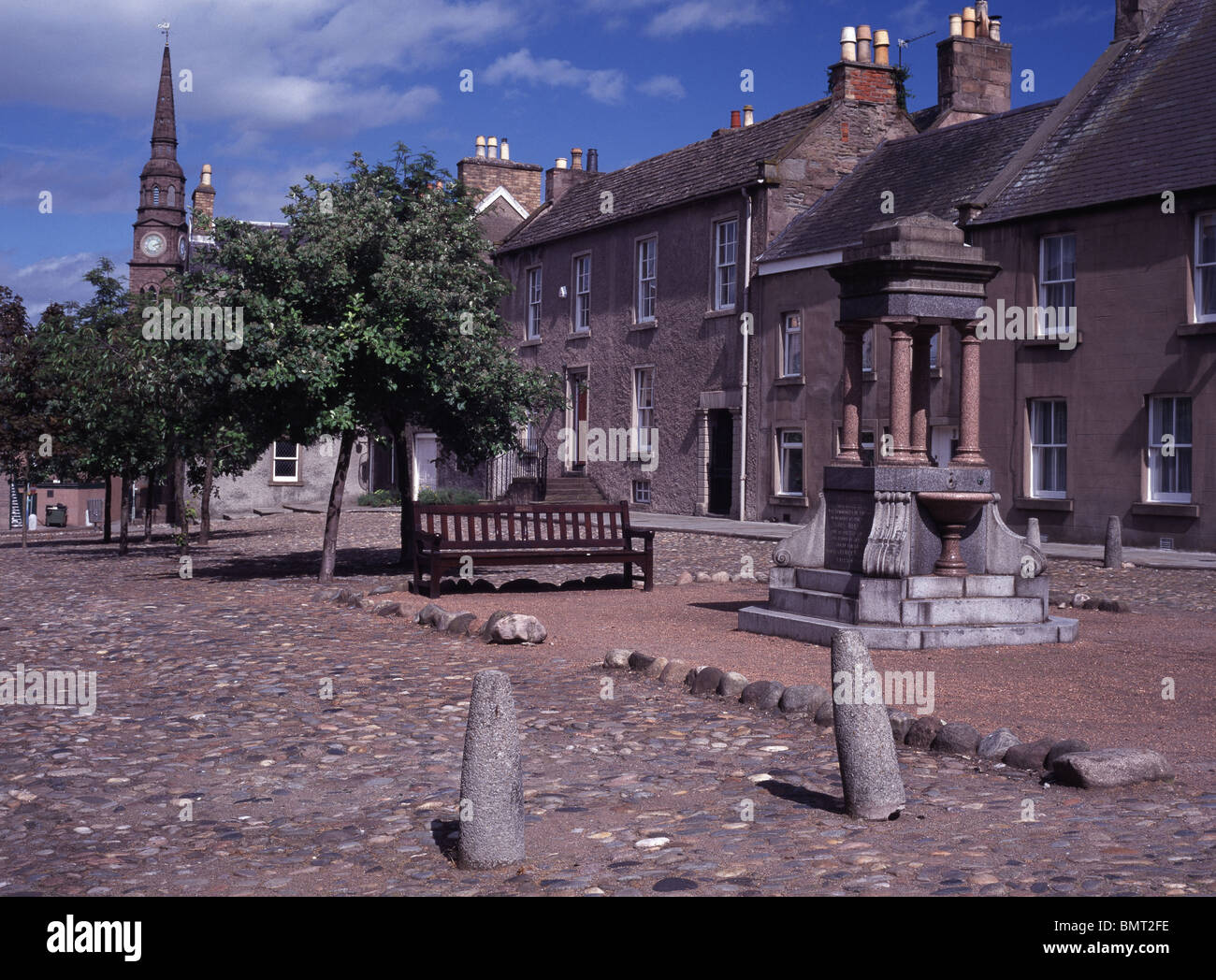 Little Causeway wunderschöne alte Kopfsteinpflasterstraße, Forfar, Angus, Schottland, Großbritannien Stockfoto