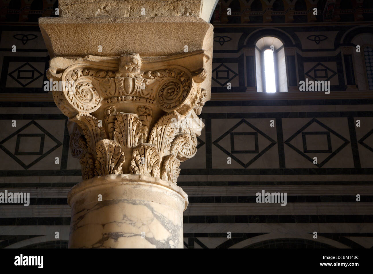 Florenz Kirche - wichtige Kapital aus San Miniato al Monte Stockfoto