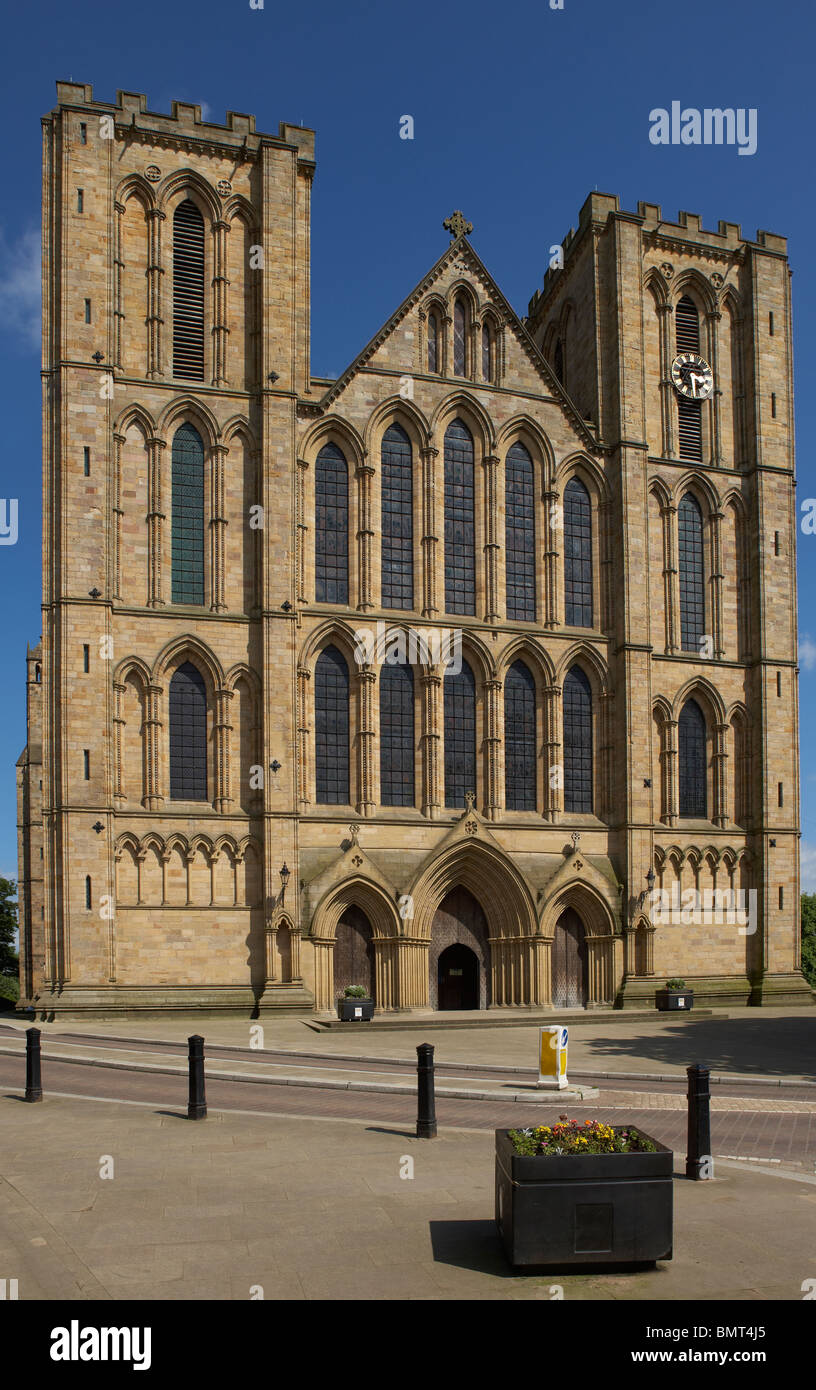 RIPON STADT KATHEDRALE NORTH YORKSHIRE, VEREINIGTES KÖNIGREICH Stockfoto