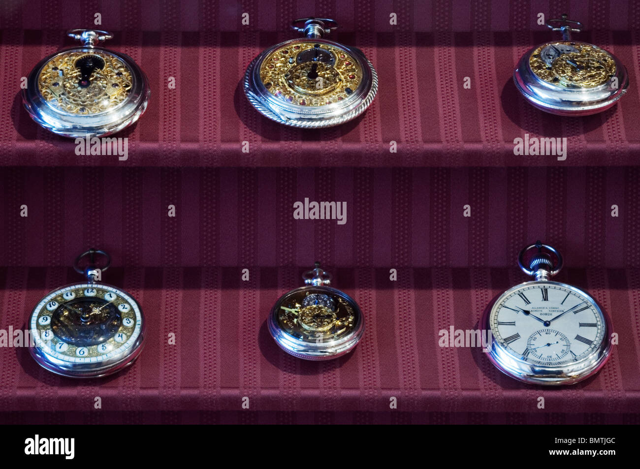 Vintage Tasche Uhren-display Stockfoto