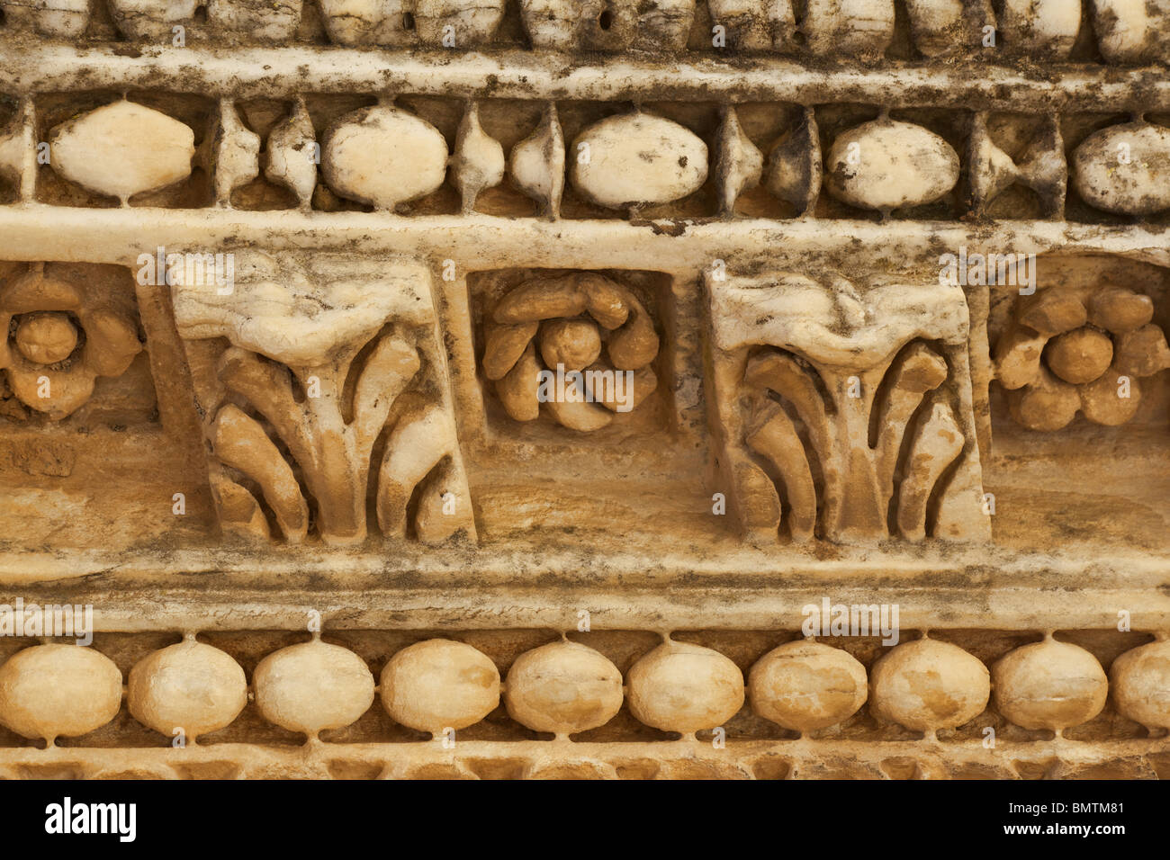 Betende römischen Stone Carving Spalte Stockfoto