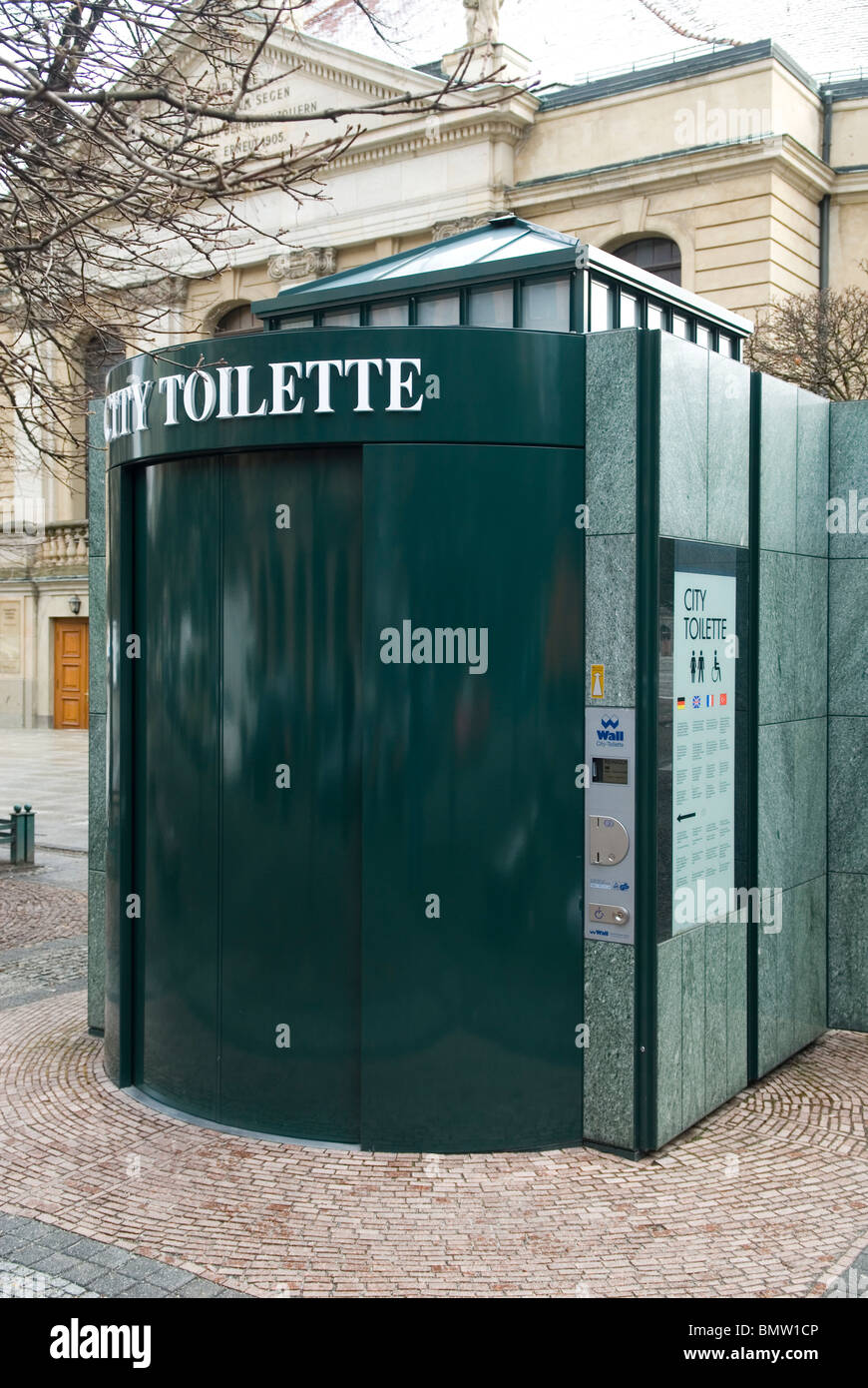 Öffentliche Toilette Gendarmenmarkt Berlin Deutschland Europa Stockfoto