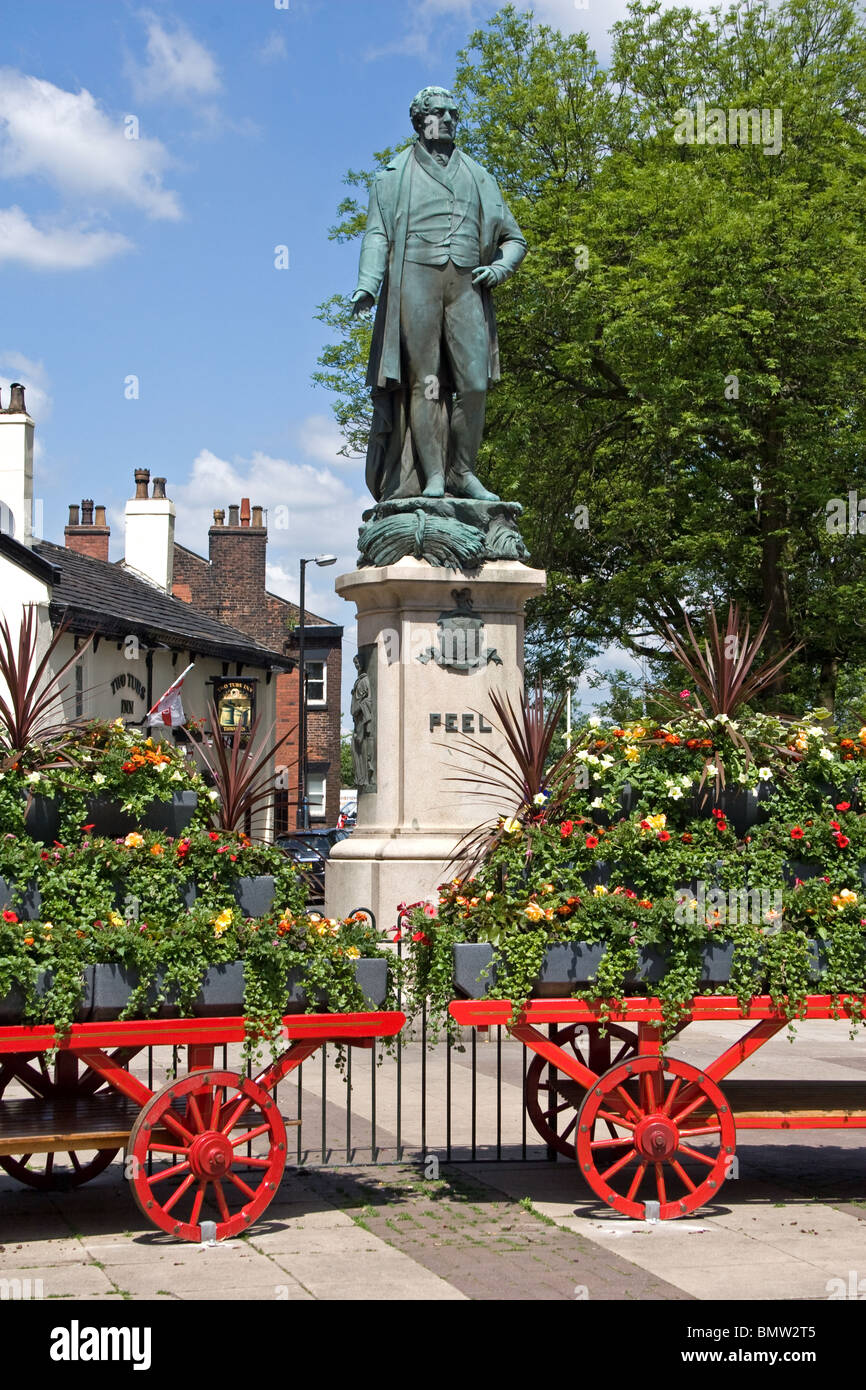 Statue von Sir Robert Peel, Marktplatz, begraben, größere Manchester, UK Stockfoto