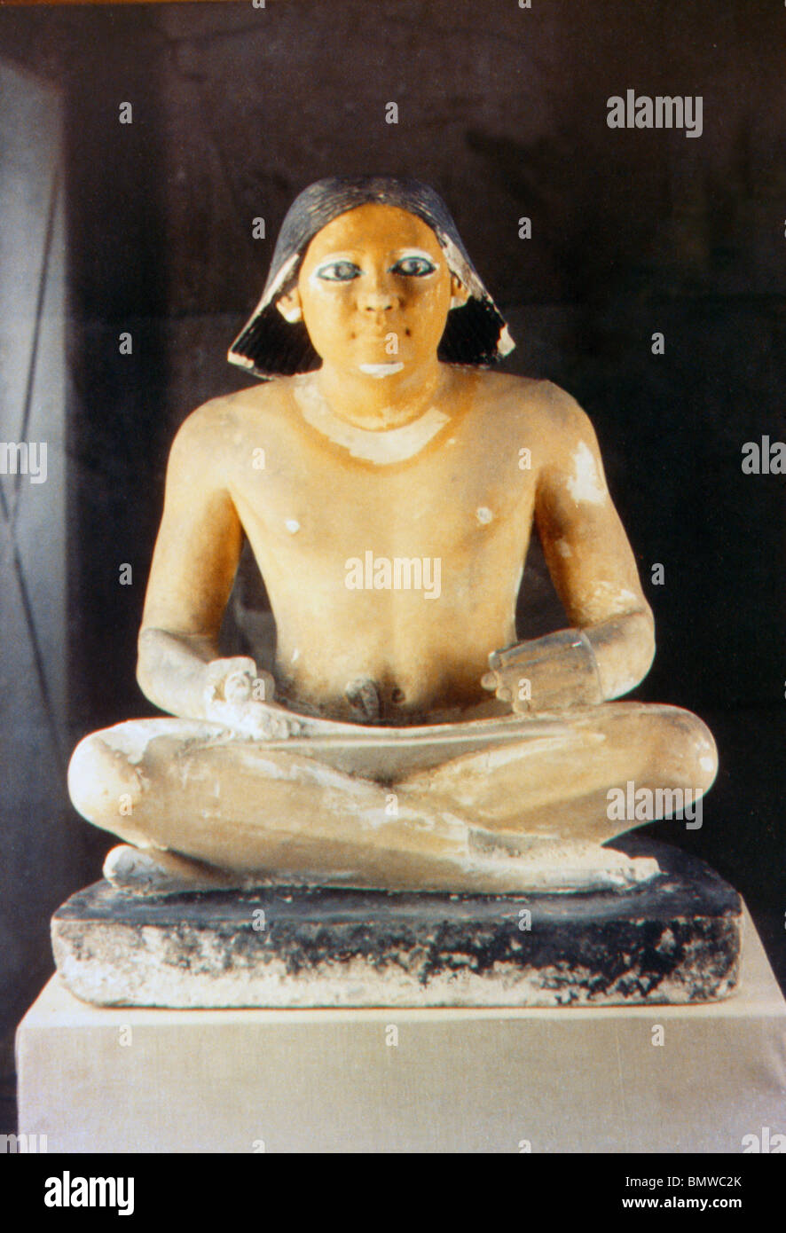4. Dynastie Schreiber Museum Kairo Ägypten hocken Stockfoto