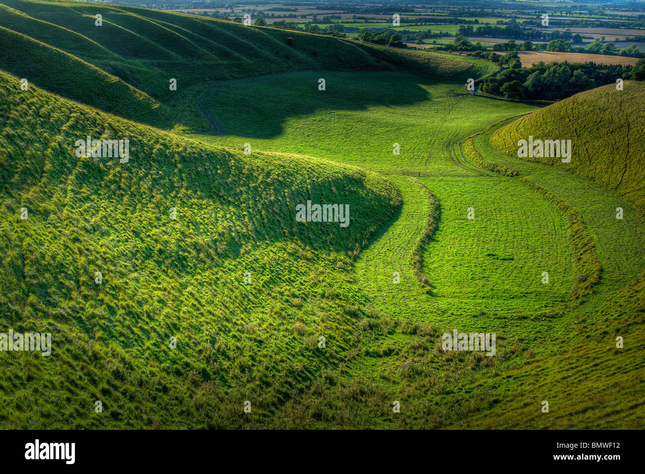 Ein High Dynamic Range (HDR) Bild suchen in "Die Krippe", auf dem White Horse Hill, Uffington, Oxfordshire, Vereinigtes Königreich. Stockfoto