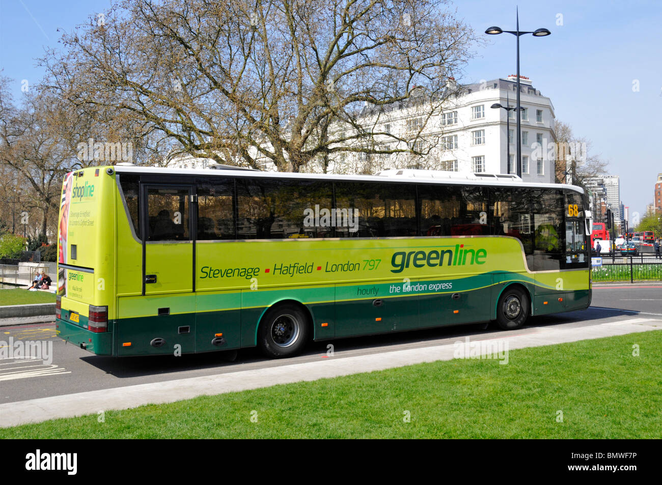 Grüne Linie-Coach bei Marble Arch London Stockfoto