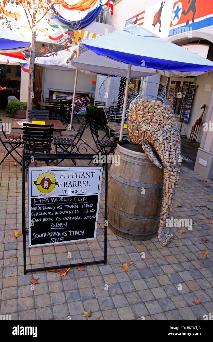 Restaurant Werbung FIFA WM-Spiele und Rugby Spiel anzeigen für Gönner in Franschhoek, Cape Town, Südafrika. Stockfoto