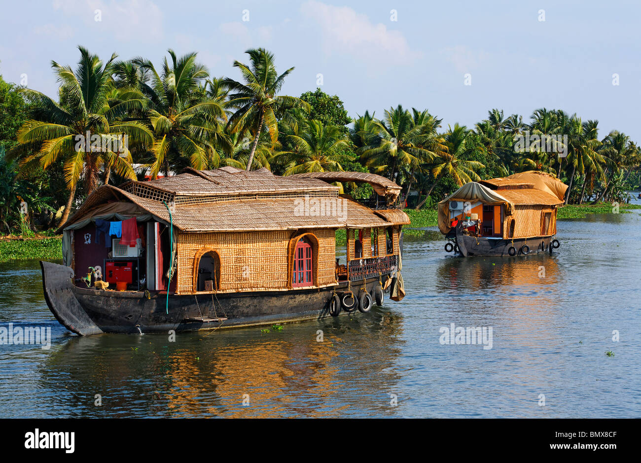 Hausboote auf den Backwaters von Kerala, Kerala, Indien Stockfoto