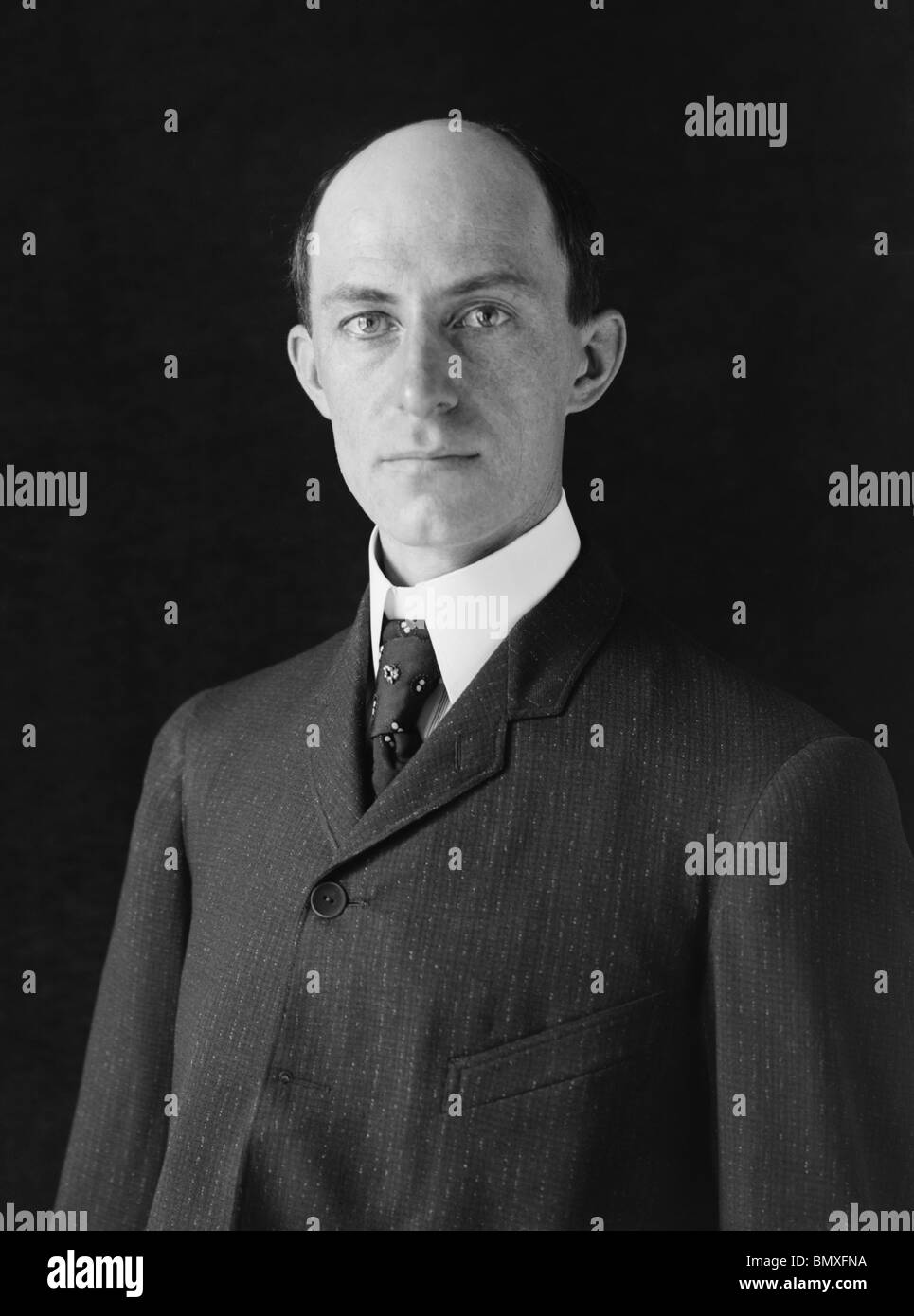 Portraitfoto circa 1905 von amerikanischer Luftfahrtpionier Wilbur Wright (1867 – 1912) - einer der berühmten "Gebrüder Wright". Stockfoto