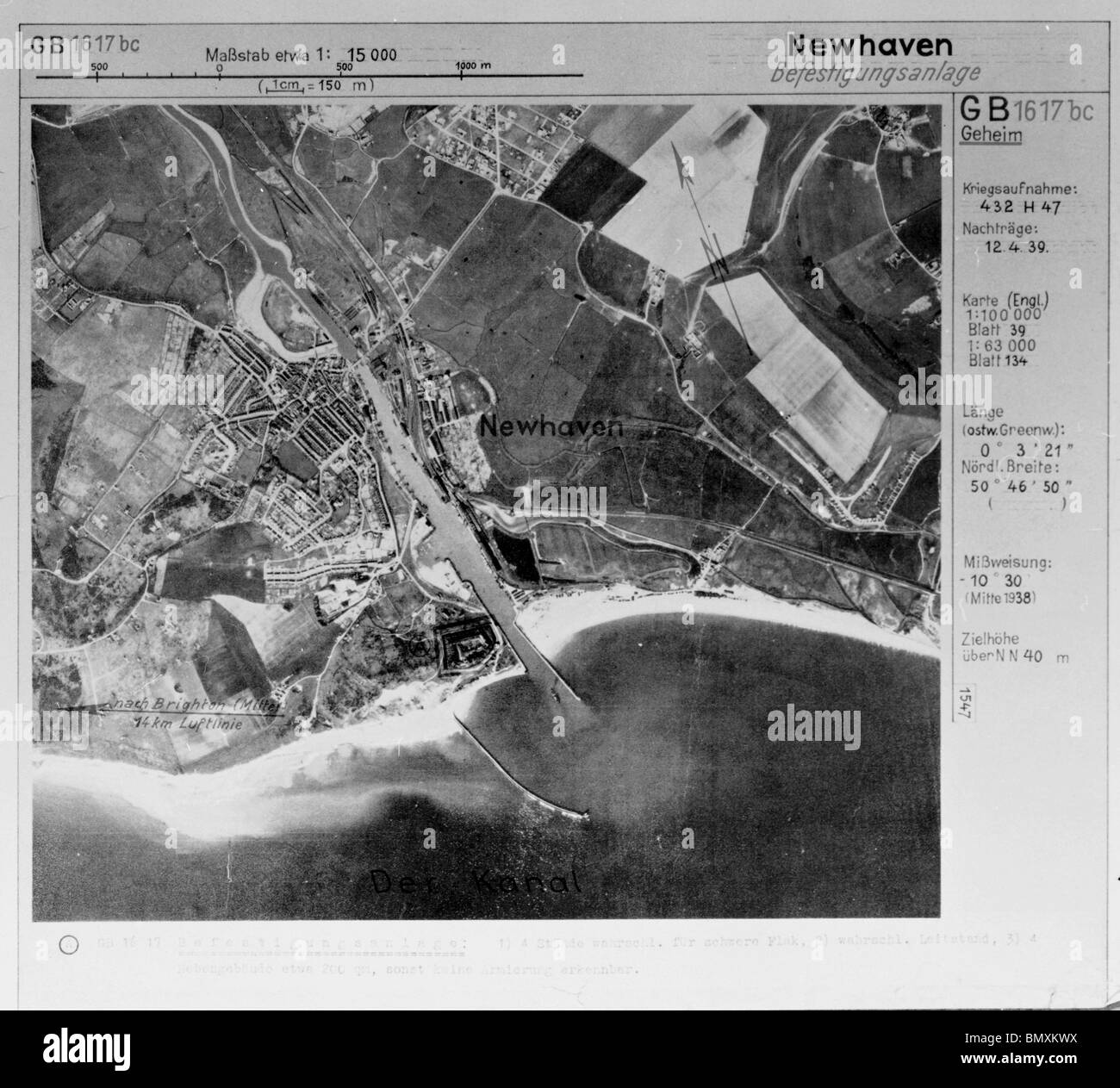 Newhaven - Sussex 12. April 1939 Hafen, Befestigungen & Küstenschutz Stockfoto